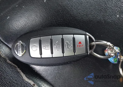 2016 Nissan Pathfinder Platinum/S/Sl/Sv z USA, uszkodzony, nr VIN 5N1AR2MM3GC639786